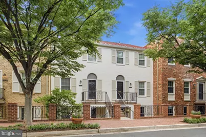 3287 Sutton Place NW #D, Washington, DC 20016 - Photo 2