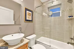 1518 8th St NW, Washington, DC 20001 - Photo 24