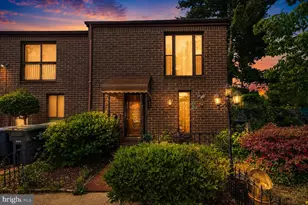 834 Wheeler Hill Dr SE, Washington, DC 20032 - Photo 1