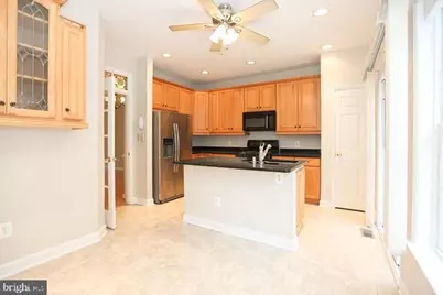 722 Capitol Square Place SW, Washington, DC 20024 - Photo 12