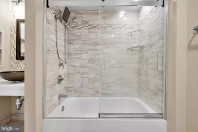 1000 New Jersey Avenue SE #317, Washington, DC 20003 - Photo 24