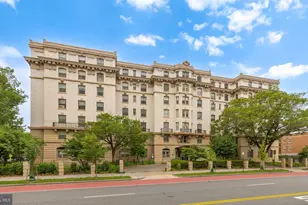 3060 16th St NW, Washington, DC 20009 - Photo 2