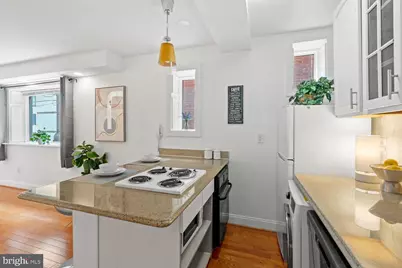 1125 12th Street NW #21, Washington, DC 20005 - Photo 6