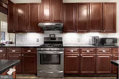 721 12th Street SE #1, Washington, DC 20003 - Photo 6