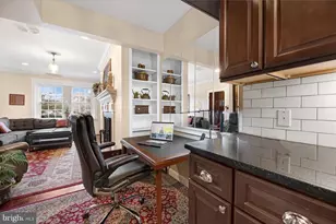 721 12th St SE, Washington, DC 20003 - Photo 8