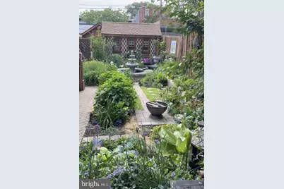 721 12th Street SE #1, Washington, DC 20003 - Photo 16