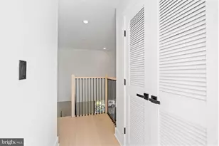 2504 41st St NW, Washington, DC 20007 - Photo 22