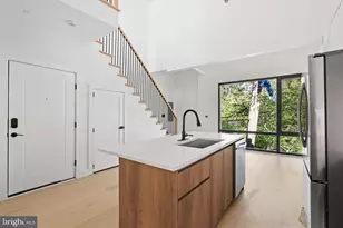 2504 41st St NW, Washington, DC 20007 - Photo 8