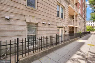 1801 Calvert St NW, Washington, DC 20009 - Photo 4