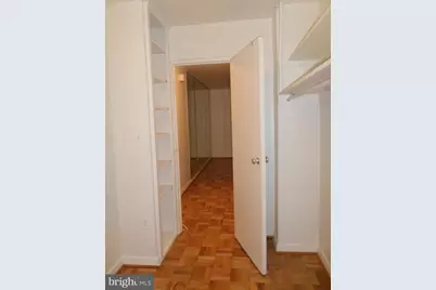 4600 Connecticut Avenue NW #616, Washington, DC 20008 - Photo 6