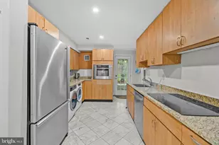 644 E St SE, Washington, DC 20003 - Photo 10
