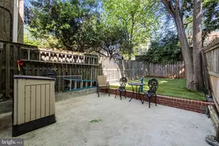 644 E St SE, Washington, DC 20003 - Photo 28
