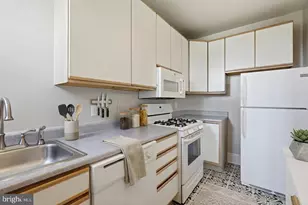 1514 17th St NW, Washington, DC 20036 - Photo 2