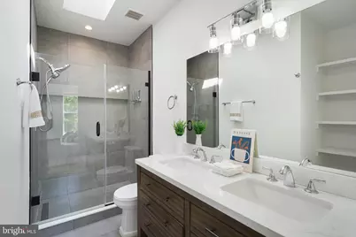 112 V Street NE, Washington, DC 20002 - Photo 24