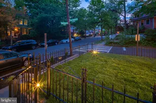 1527 Buchanan St NW, Washington, DC 20011 - Photo 10
