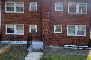 3839 SE 1st Street SE, Washington, DC 20032 - Photo 2