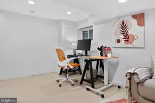 731 Princeton Pl NW, Washington, DC 20010 - Photo 32