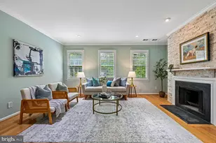 1953 Calvert St NW, Washington, DC 20009 - Photo 8
