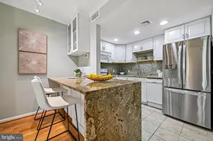1953 Calvert St NW, Washington, DC 20009 - Photo 12