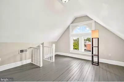 1701 Newton Street NW, Washington, DC 20010 - Photo 38