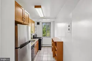 4200 Cathedral Ave NW, Washington, DC 20016 - Photo 20