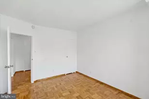 4200 Cathedral Ave NW, Washington, DC 20016 - Photo 28