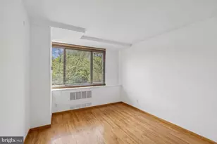 4200 Cathedral Ave NW, Washington, DC 20016 - Photo 34