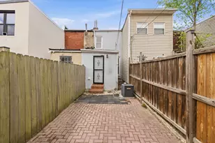 925 8th St NE, Washington, DC 20002 - Photo 18
