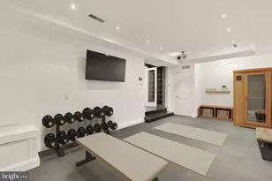 3249 P St NW, Washington, DC 20007 - Photo 54