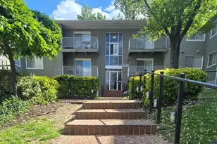 4473 B St SE, Washington, DC 20019 - Photo 2