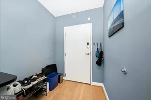 1117 10th St NW, Washington, DC 20001 - Photo 4