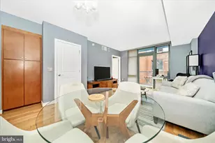 1117 10th St NW, Washington, DC 20001 - Photo 16