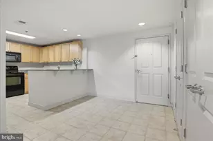 777 7th St NW, Washington, DC 20001 - Photo 4