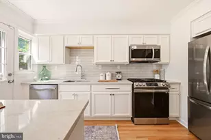 2206 16th St NE, Washington, DC 20018 - Photo 10