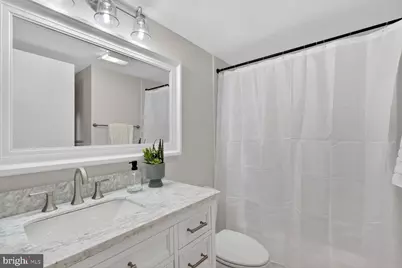 2111 Wisconsin Avenue NW #210, Washington, DC 20007 - Photo 16
