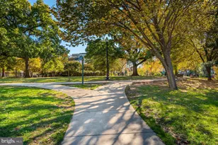 1901 Wyoming Ave NW, Washington, DC 20009 - Photo 22