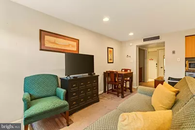11 2nd Street NE #108, Washington, DC 20002 - Photo 6