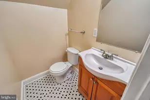 521 Foxhall Pl SE, Washington, DC 20032 - Photo 6