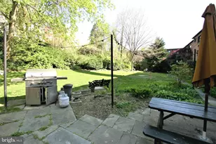 4114 Davis Pl NW, Washington, DC 20007 - Photo 18