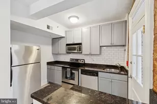 1858 California St NW, Washington, DC 20009 - Photo 8