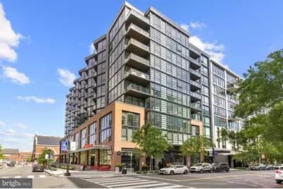 1300 4th Street SE #812, Washington, DC 20003 - Photo 2