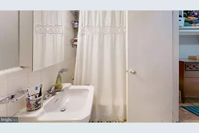 1711 Massachusetts Avenue NW #301, Washington, DC 20036 - Photo 6