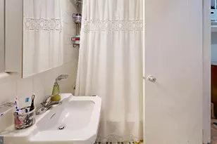 1711 Massachusetts Ave NW, Washington, DC 20036 - Photo 6