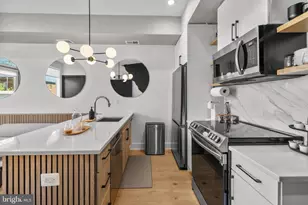 1014 1/2 17th Pl NE, Washington, DC 20002 - Photo 4