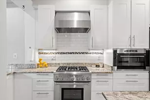 2305 38th St NW, Washington, DC 20007 - Photo 8