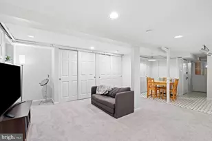 2305 38th St NW, Washington, DC 20007 - Photo 24