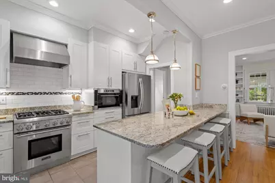2305 38th Street NW, Washington, DC 20007 - Photo 12