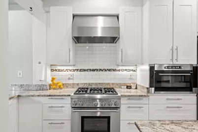 2305 38th Street NW, Washington, DC 20007 - Photo 10