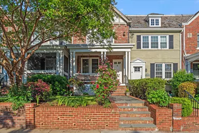 2305 38th Street NW, Washington, DC 20007 - Photo 1