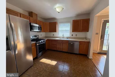4005 Blakney Lane SE, Washington, DC 20032 - Photo 8